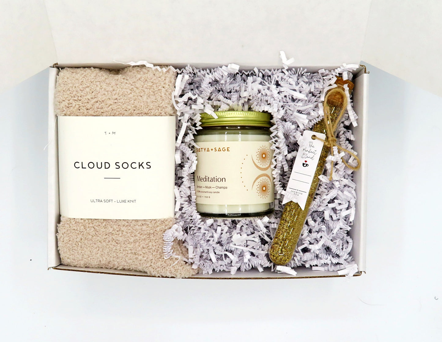 STAY WARM GIFT BOX